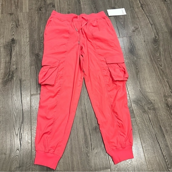 Lululemon Dance Studio Pants Relaxed Fit Mid Rise Cargo Jogger Glaze Pink Size M - Picture 2 of 10